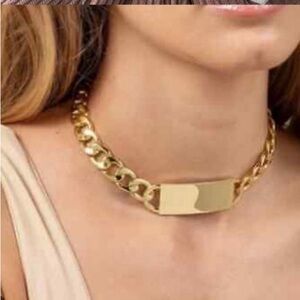 Gold choker